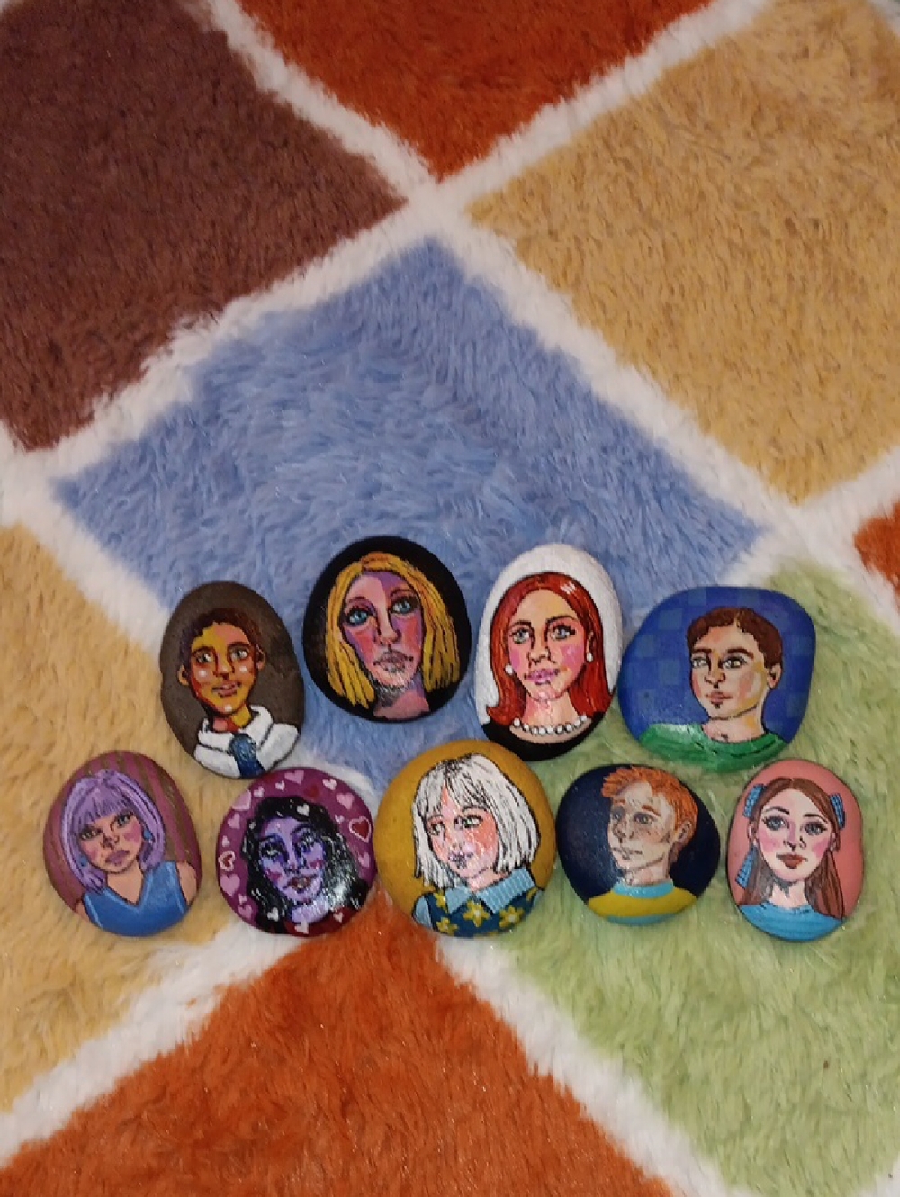🚫Hand-Painted Portrait River Rocks-Colorful Face🚫Excluded From Sale - Picture 2 of 10